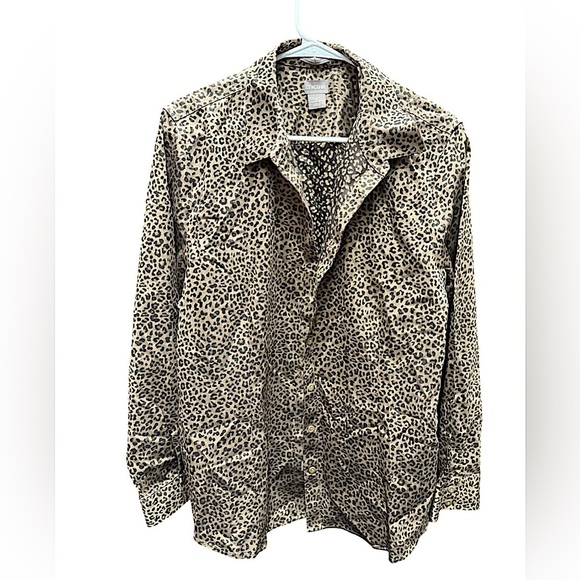 CHICOS Leopard Print button up size 16/18  XL - Picture 1 of 4